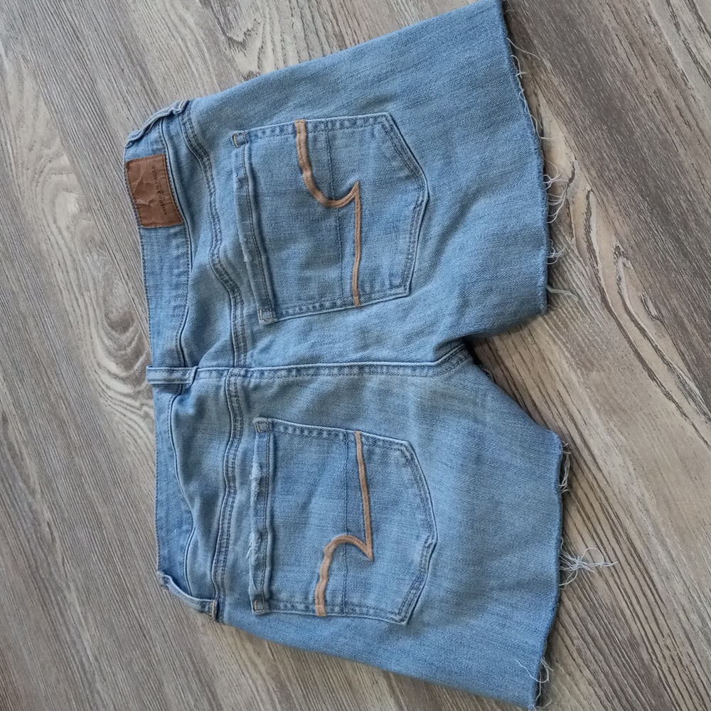 American Eagle Blue Denim Shorts Cut Out Size 4